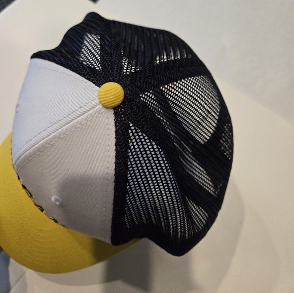 University of Michigan Hat Wolverines Snapback Mesh Adjustable Trucker Dad Cap - Picture 3 of 7